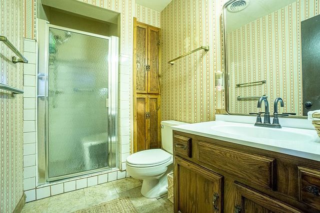 1042 LARUE ST, Memphis, TN 38122