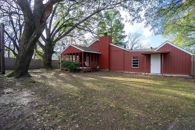 1042 LARUE ST, Memphis, TN 38122