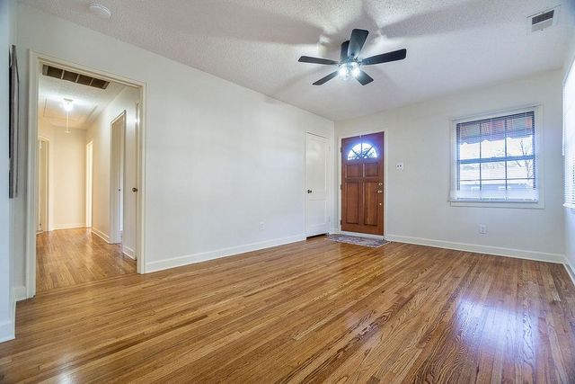 1042 LARUE ST, Memphis, TN 38122