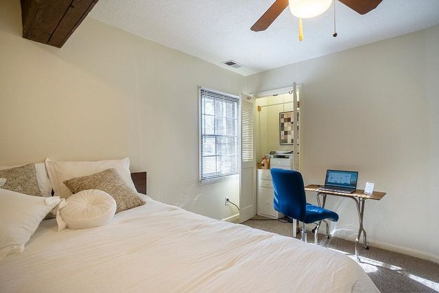 1042 LARUE ST, Memphis, TN 38122