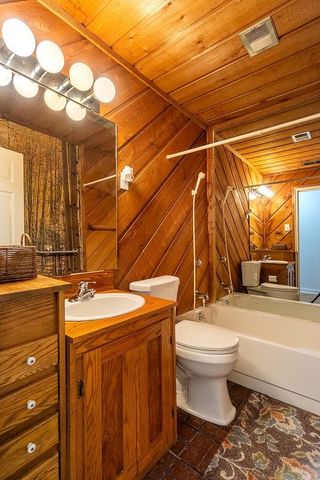 1042 LARUE ST, Memphis, TN 38122