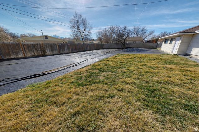 4929 S 1950 W, Taylorsville, UT 84129