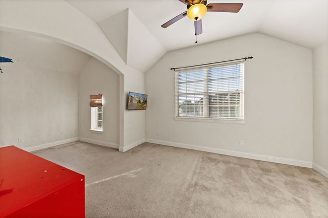 15520 Mayflower Trail, Fort Worth, TX 76262