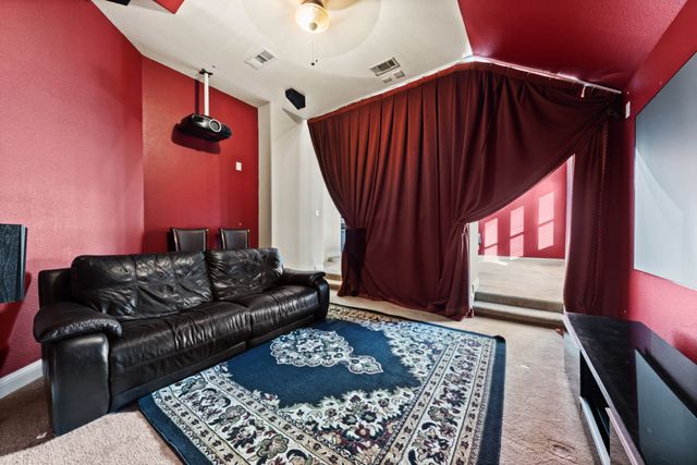 15520 Mayflower Trail, Fort Worth, TX 76262