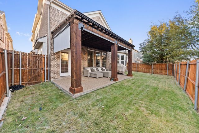 15520 Mayflower Trail, Fort Worth, TX 76262