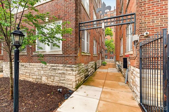 5360 Pershing Avenue 2A, St Louis, MO 63112