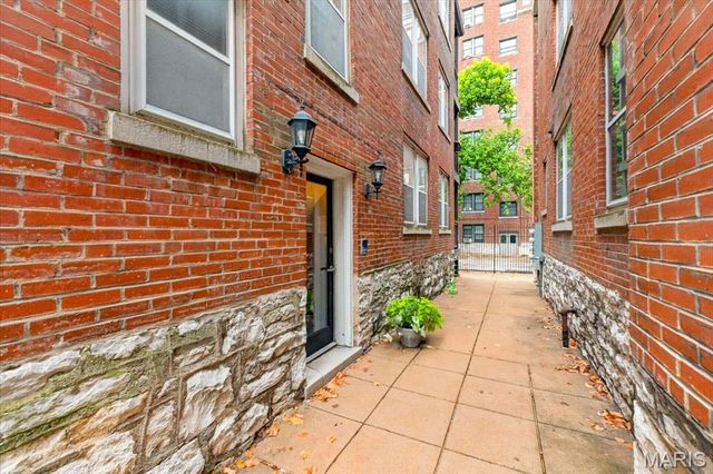 5360 Pershing Avenue 2A, St Louis, MO 63112