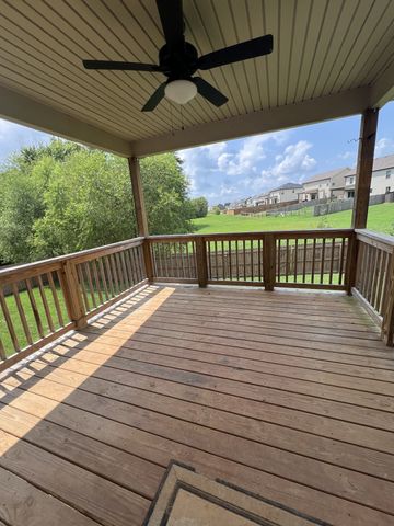 660 Elm St, Clarksville, TN 37040