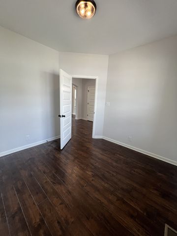 660 Elm St, Clarksville, TN 37040