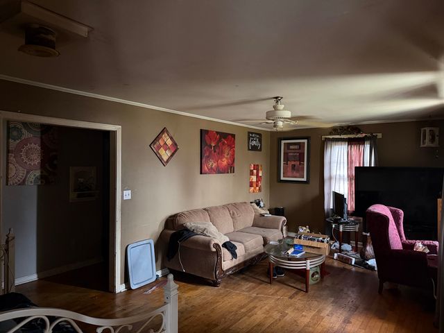 135 CUMBERLAND ST, Savannah, TN 38372