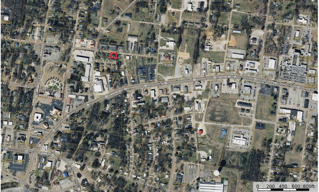 135 CUMBERLAND ST, Savannah, TN 38372