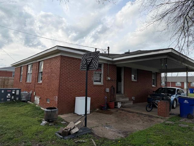 135 CUMBERLAND ST, Savannah, TN 38372