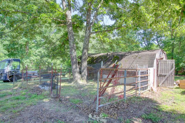 4507 Highway 48, Cumberland Furnace, TN 37051