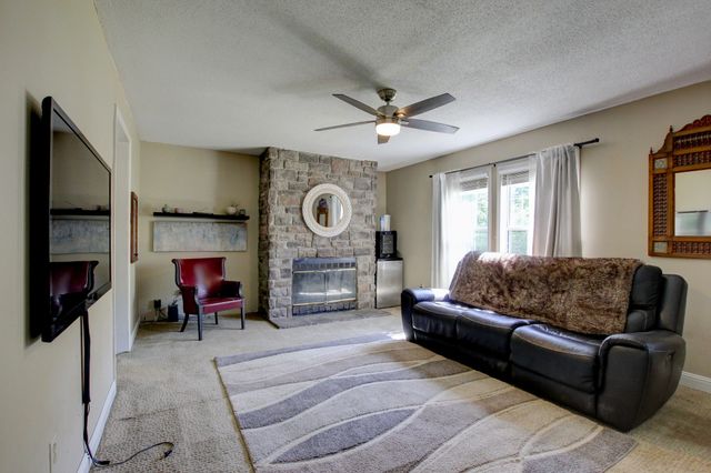 4507 Highway 48, Cumberland Furnace, TN 37051
