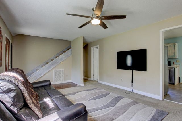 4507 Highway 48, Cumberland Furnace, TN 37051