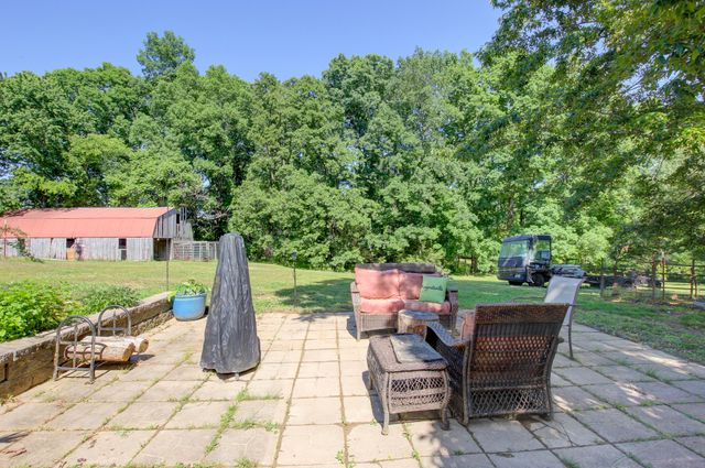 4507 Highway 48, Cumberland Furnace, TN 37051
