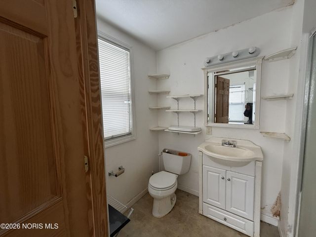 3933 Lockwood Avenue, Toledo, OH 43612