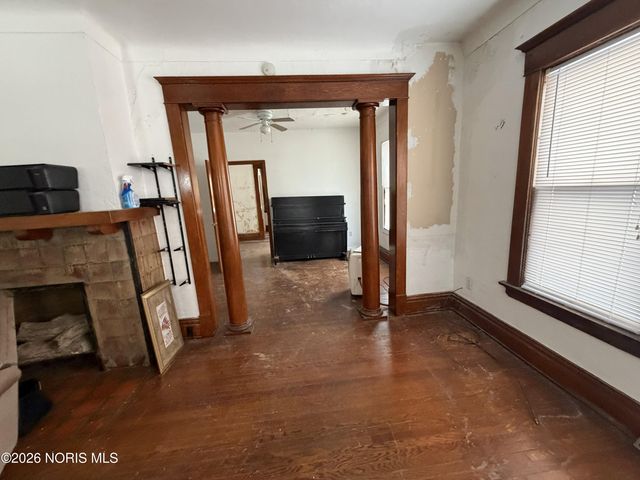 3933 Lockwood Avenue, Toledo, OH 43612