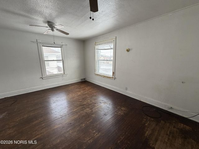 3933 Lockwood Avenue, Toledo, OH 43612