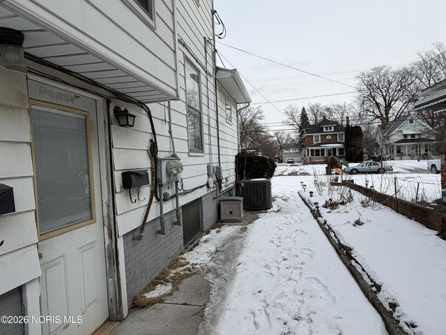 3933 Lockwood Avenue, Toledo, OH 43612