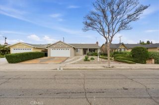 461 W Roberta, Fullerton, CA 92832