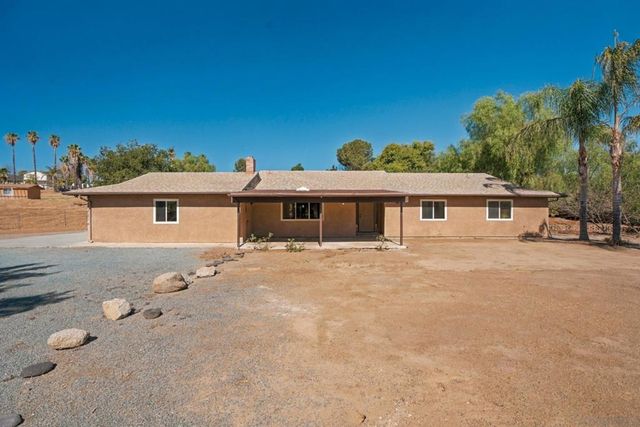 1029 Olive Ave., Ramona, CA 92065