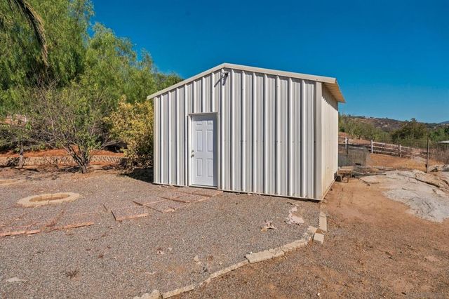1029 Olive Ave., Ramona, CA 92065