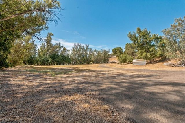 1029 Olive Ave., Ramona, CA 92065