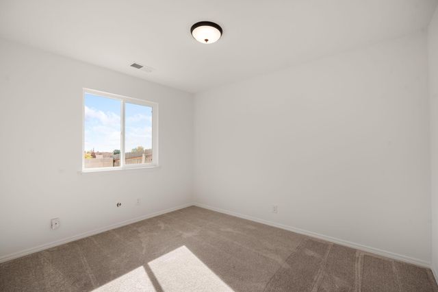 1600 Singletary Drive NE, Albuquerque, NM 87112