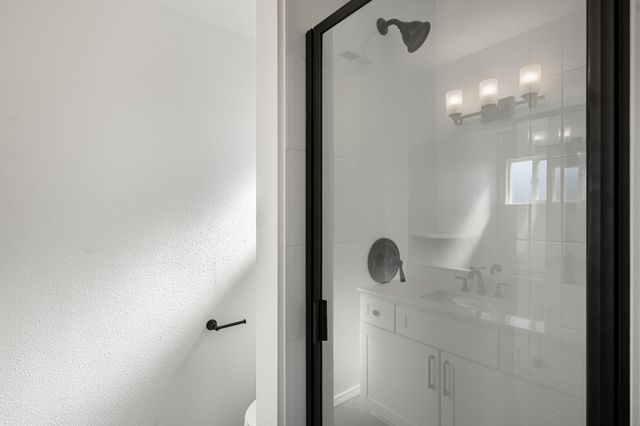 1600 Singletary Drive NE, Albuquerque, NM 87112