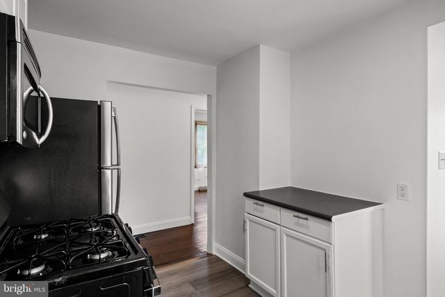 172 E DELAWARE AVE, Florence, NJ 08518