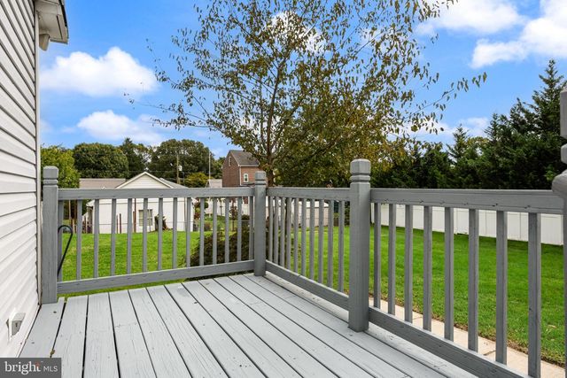 172 E DELAWARE AVE, Florence, NJ 08518
