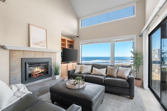 101 Shell Drive 64, Watsonville, CA 95076