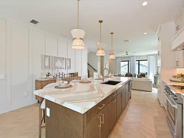 2209 AVENUE B, Bradenton Beach, FL 34217