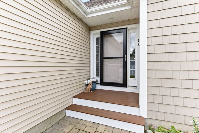 12 Waterford Circle, Dighton, MA 02715