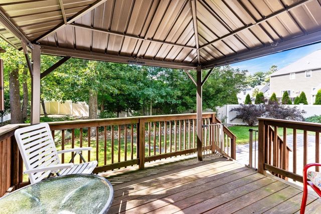 12 Waterford Circle, Dighton, MA 02715