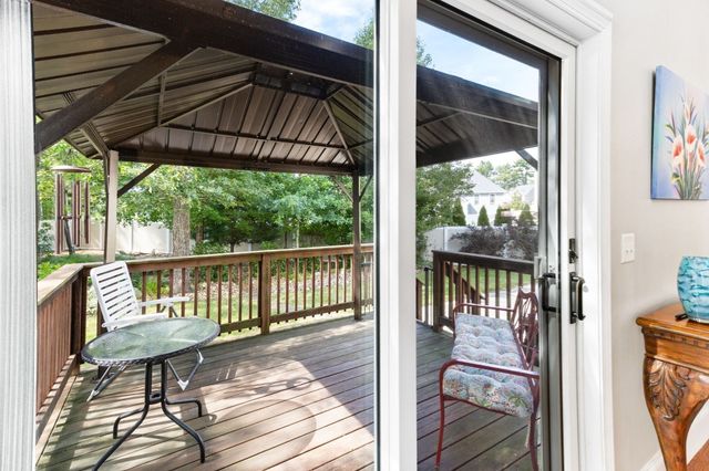12 Waterford Circle, Dighton, MA 02715