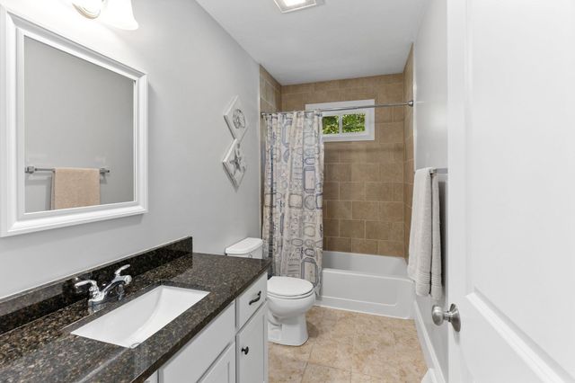 12 Waterford Circle, Dighton, MA 02715