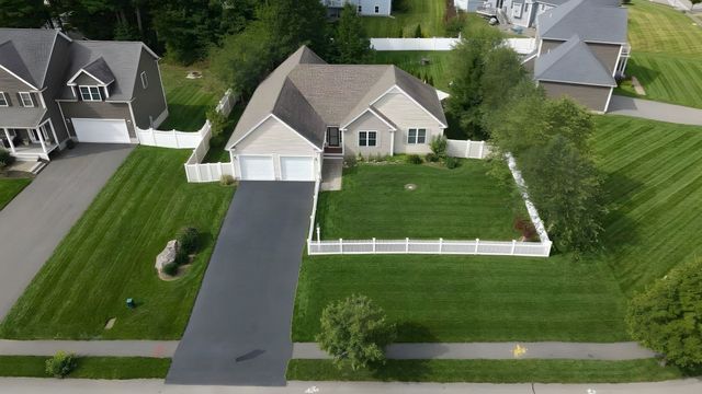 12 Waterford Circle, Dighton, MA 02715