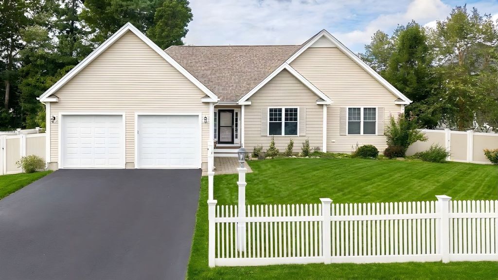 12 Waterford Circle, Dighton, MA 02715