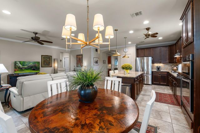 512 Martin Creek LN, Georgetown, TX 78633