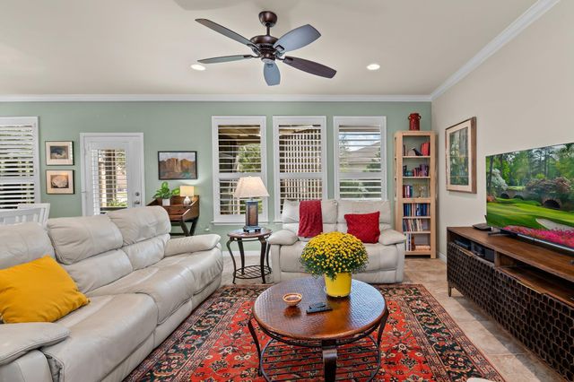 512 Martin Creek LN, Georgetown, TX 78633