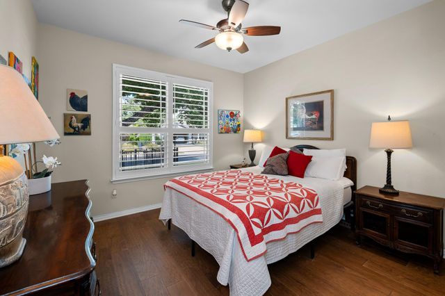 512 Martin Creek LN, Georgetown, TX 78633