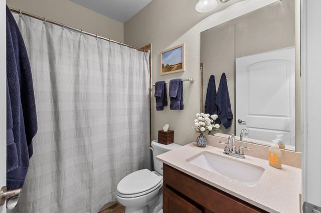 512 Martin Creek LN, Georgetown, TX 78633
