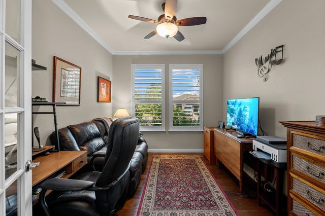 512 Martin Creek LN, Georgetown, TX 78633
