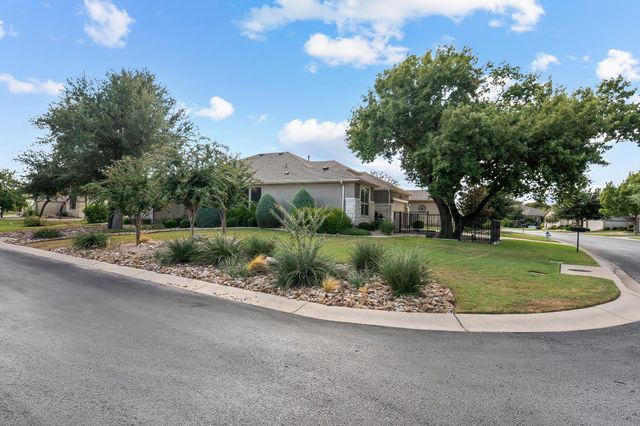 512 Martin Creek LN, Georgetown, TX 78633