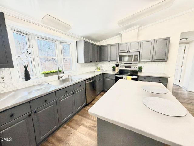 3732 Doe Lane, Haw River, NC 27258