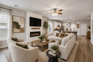 210 Bellewood Manor Drive, Magnolia, TX 77354