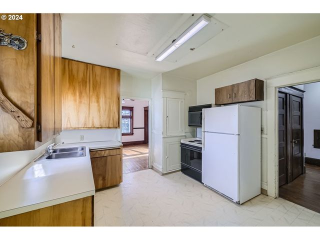 234 LOVES Ave, Woodland, WA 98674