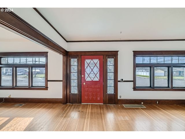 234 LOVES Ave, Woodland, WA 98674